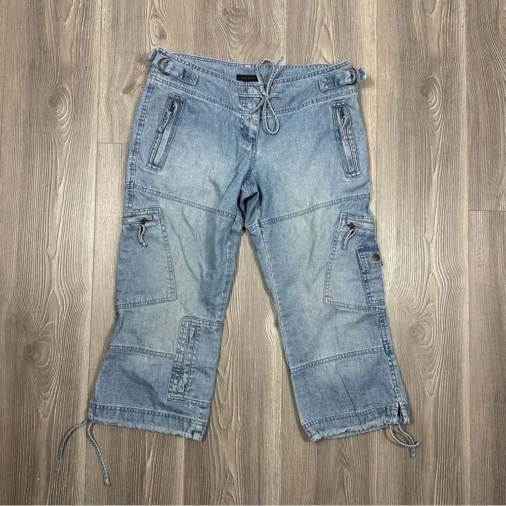 The Limited Y2K Light‎ Wash Denim Cargo Capris Tie Waist Size 6